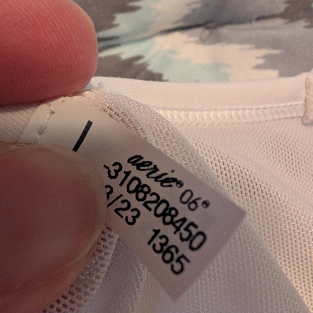 Aerie White Mesh Crop Top - Picture 2 of 3